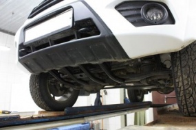 Защита Alfeco для рулевых тяг УАЗ Патриот 2014-2021 (Установка только на не лифтованный автомобиль со штатной подвеской)